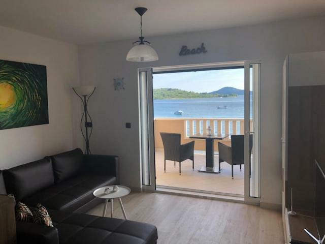 Apartmani Irina Водице Екстер'єр фото